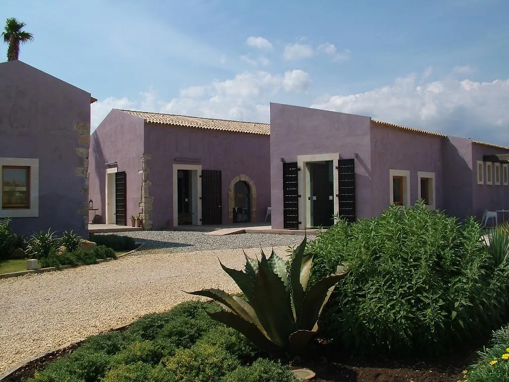****  סירקוזה Caol Ishka Hotel איטליה