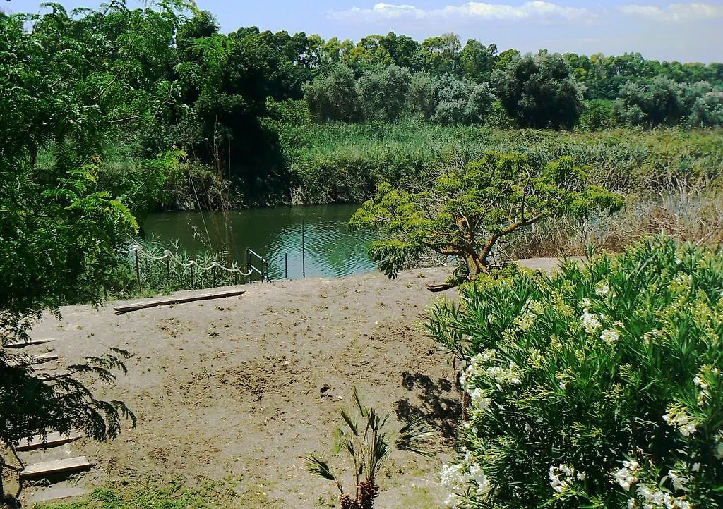 סירקוזה Caol Ishka Hotel